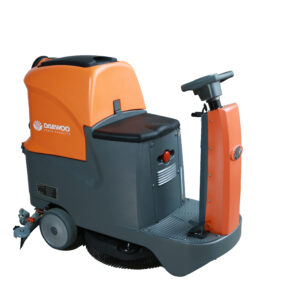 nCLEAN DAFR 70 - samojezdny automat szorująco-zbierający